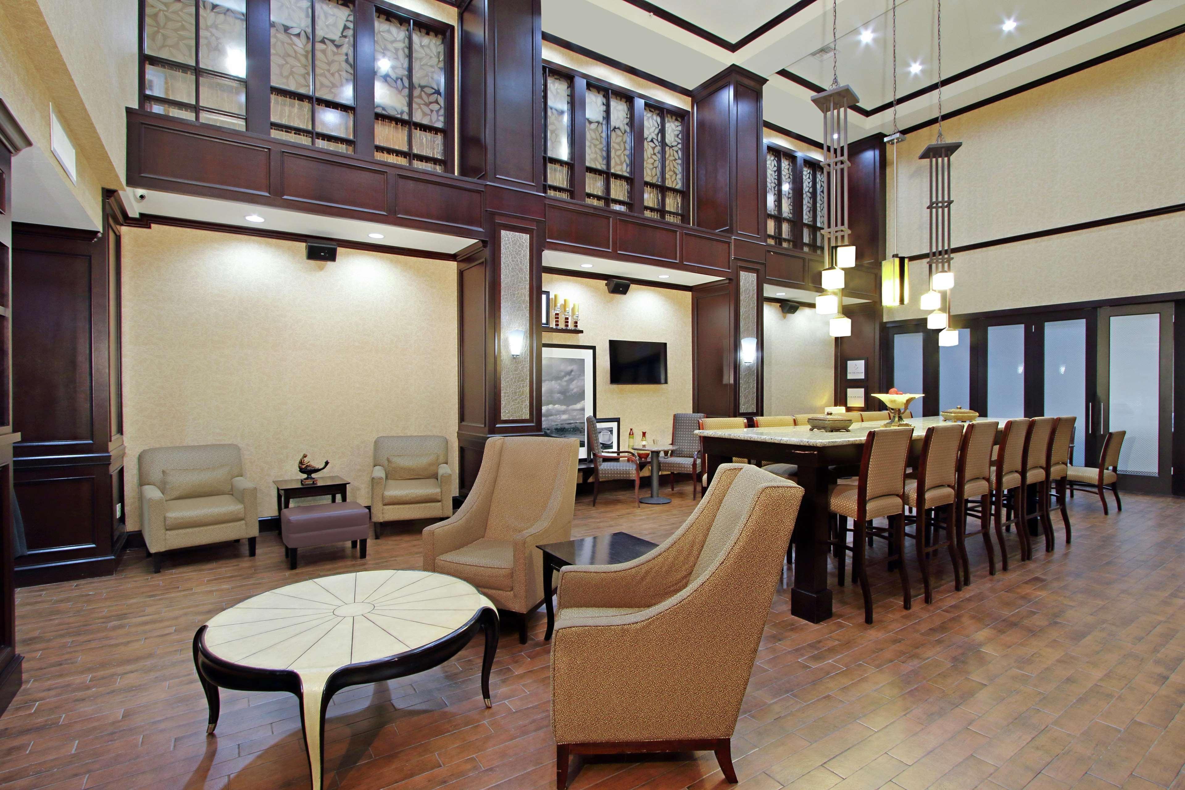 Hampton Inn & Suites Buffalo Zewnętrze zdjęcie
