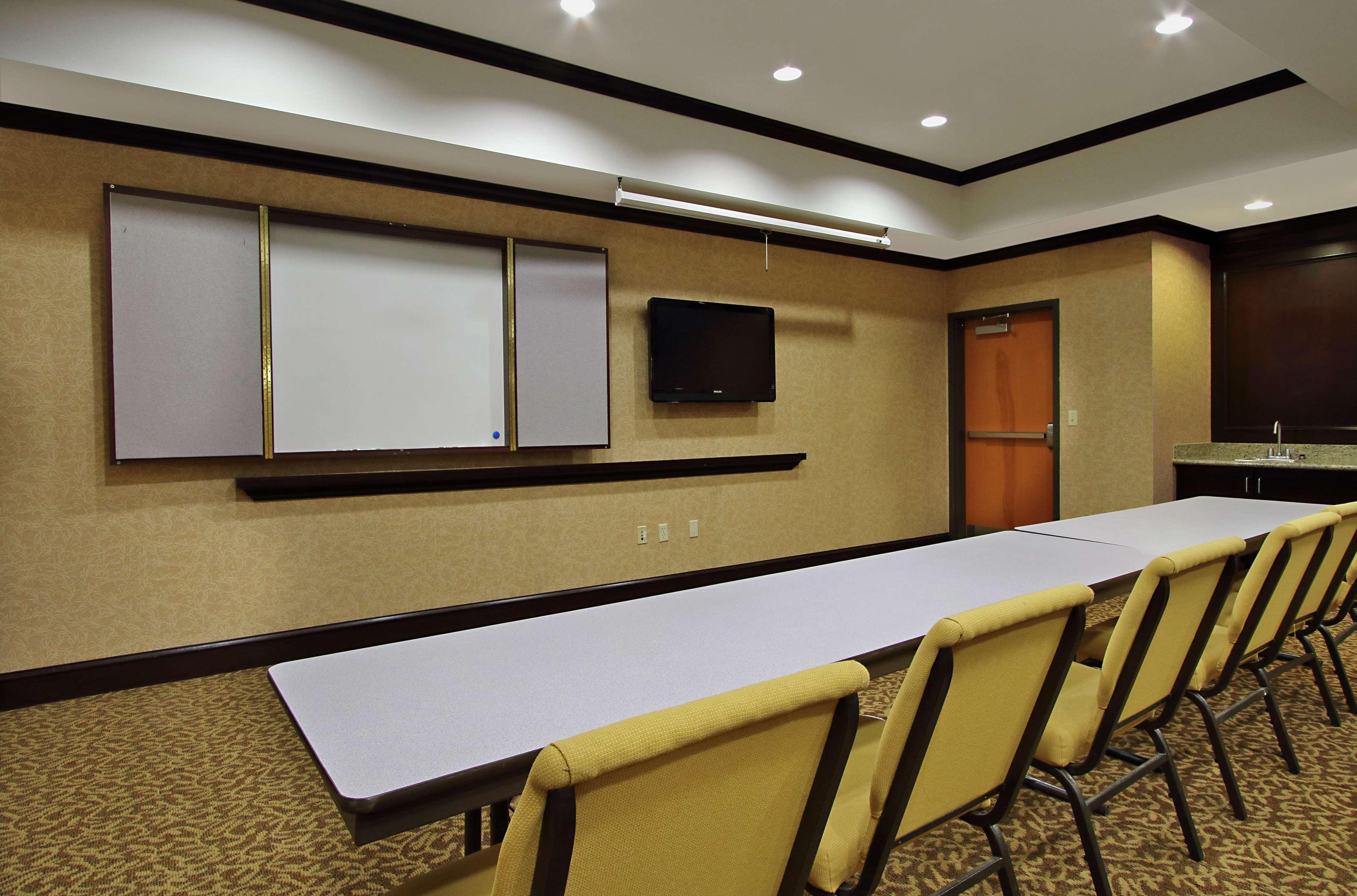 Hampton Inn & Suites Buffalo Zewnętrze zdjęcie